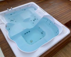 6f77c6ff-fc7b-4720-99b8-d4517f09c27d (1)